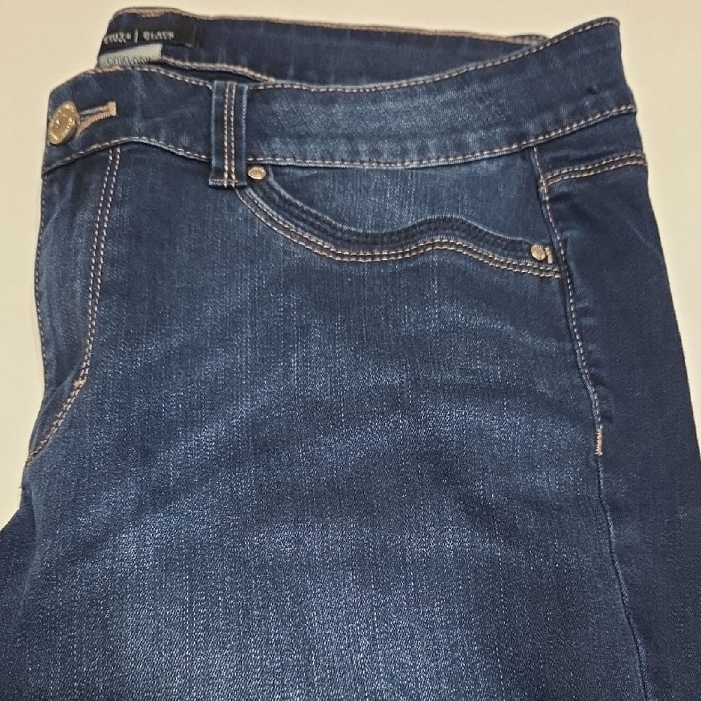 White House Black Market Dark Blue Bootcut Jeans - Picture 2 of 9